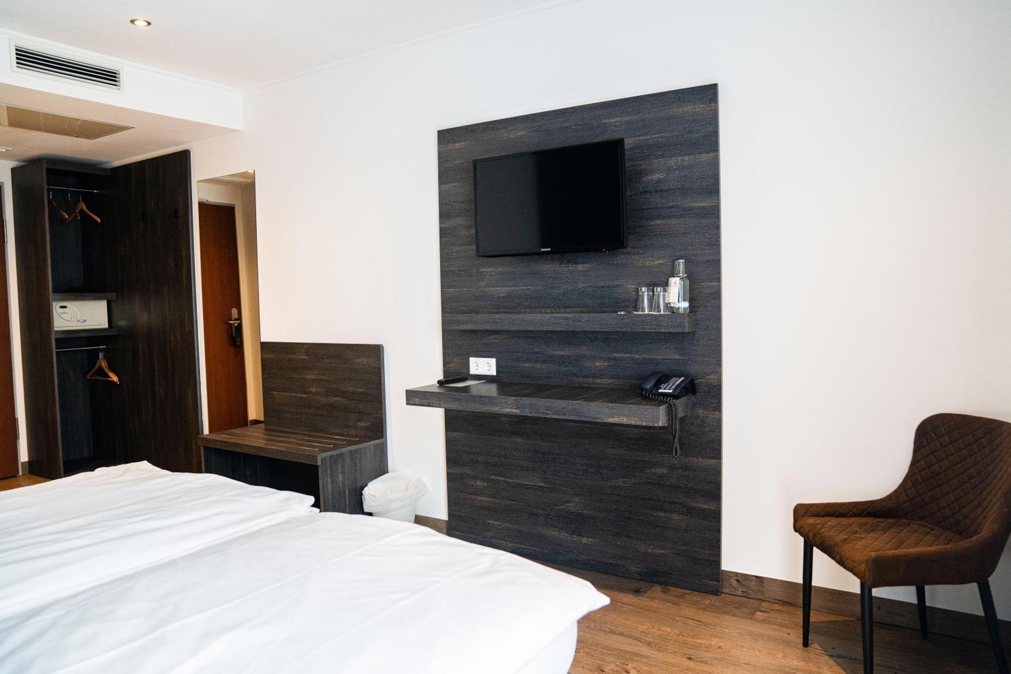 Airea Hotel Bueren  Esterno foto